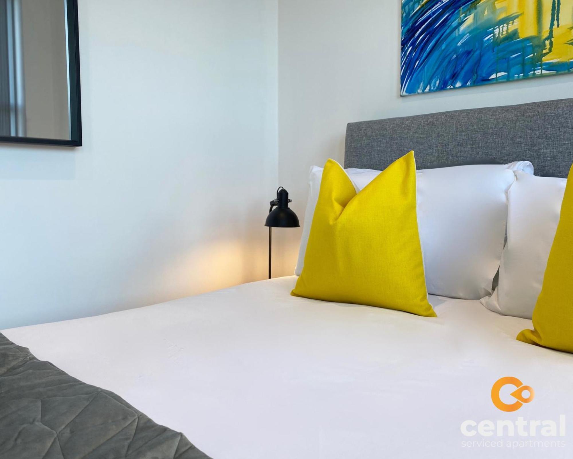 Central Serviced Apartments - Cosy 1 Bedroom - Walk Away From City Quay V&A - Walk To Bus And Train Station - Easy Access To City Centre - Fast Wi-Fi - Fully Equipped - Weekly & Monthly Stay Offers Dundee Esterno foto