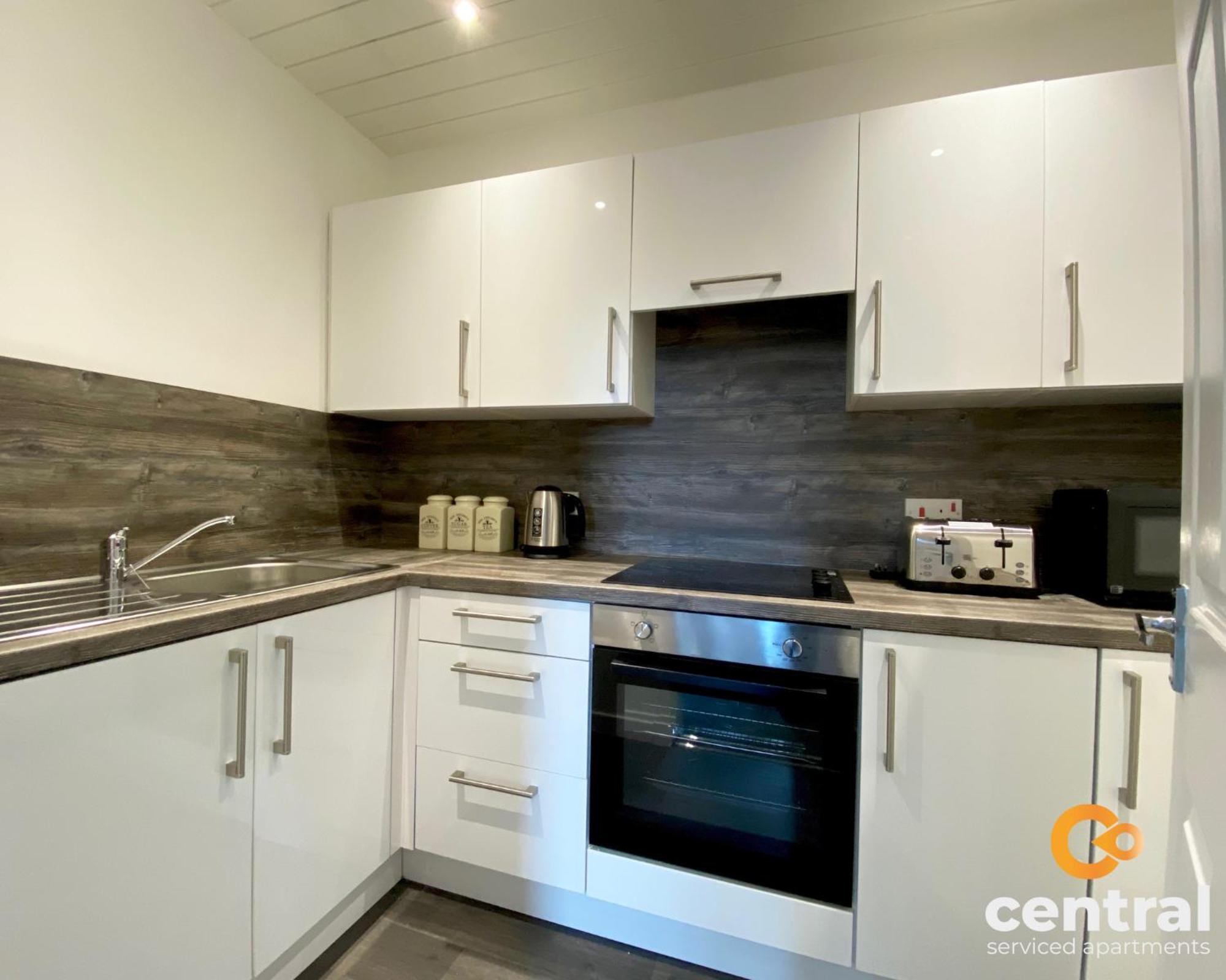 Central Serviced Apartments - Cosy 1 Bedroom - Walk Away From City Quay V&A - Walk To Bus And Train Station - Easy Access To City Centre - Fast Wi-Fi - Fully Equipped - Weekly & Monthly Stay Offers Dundee Esterno foto